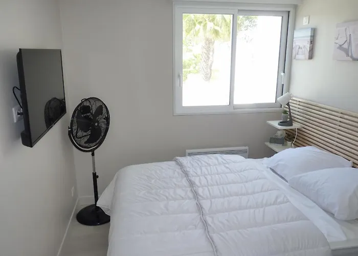 Apartamento Sol-y-days Darse, Superbe De Type Marina Avec Belle Terrasse Vue Port De Plaisance Le Grau-du-Roi